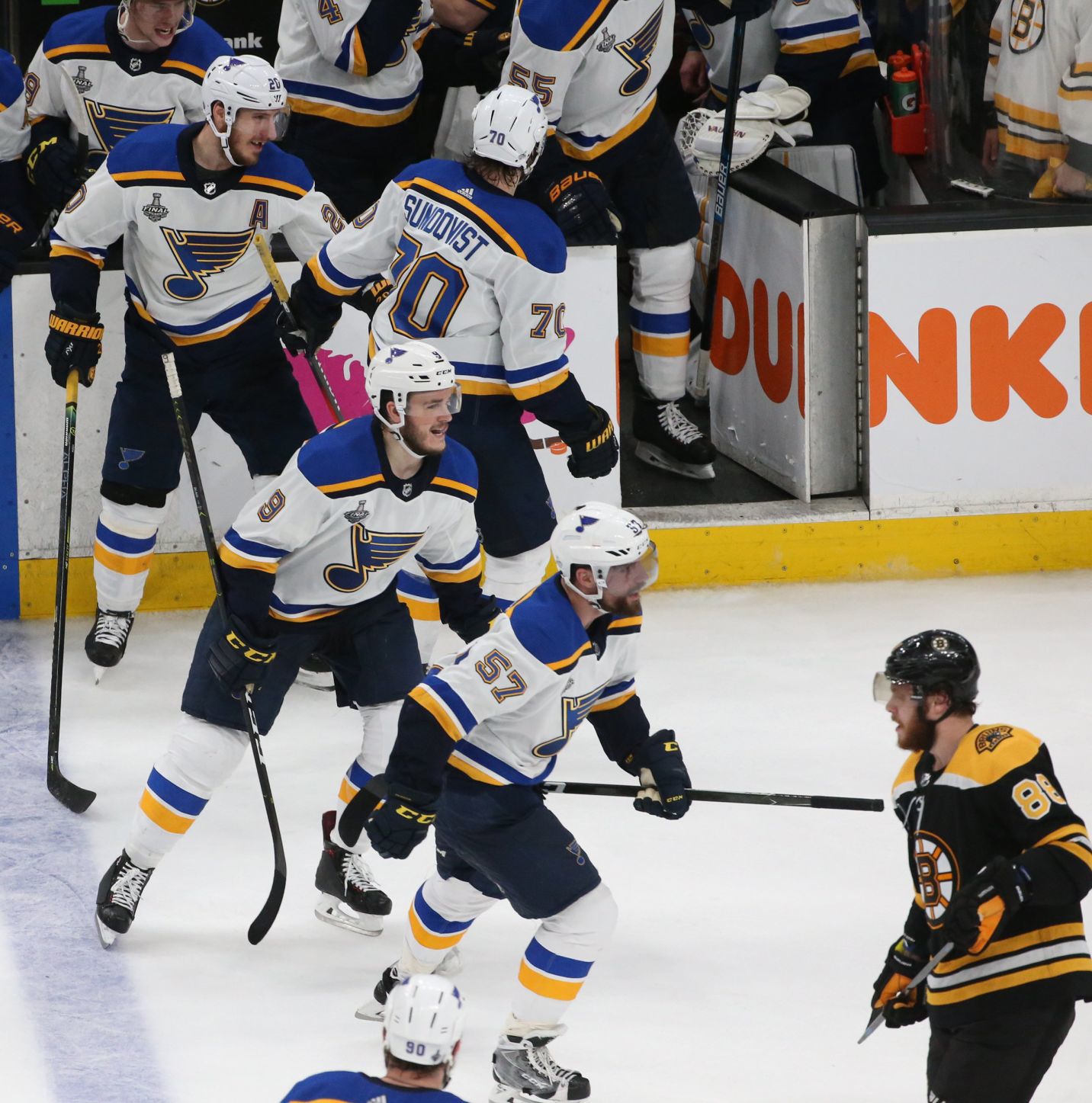 Blues skate in critical Game 5 of the Stanley Cup Final